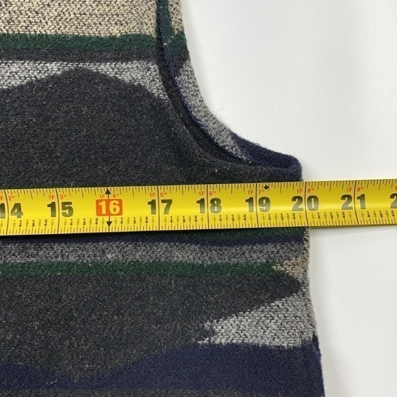 Vintage Northern Isles Tribal Vest S/M - Picture 5 of 6